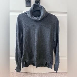 Alo high neck pullover